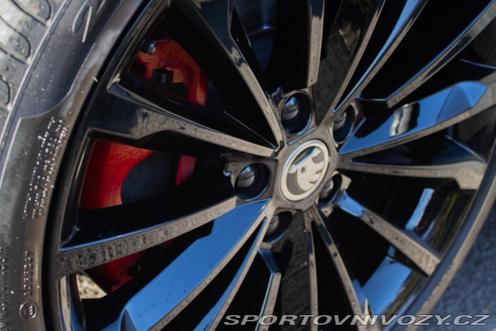 Škoda Superb Combi  2.0 TSI 4x4 L& 2016