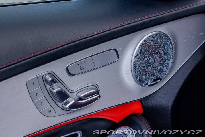 Mercedes-Benz C 63 S 4.0 V8-Biturbo / AJ 2015