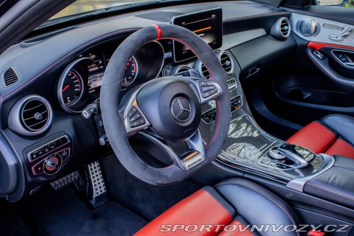 Mercedes-Benz C 63 S 4.0 V8-Biturbo / AJ 2015