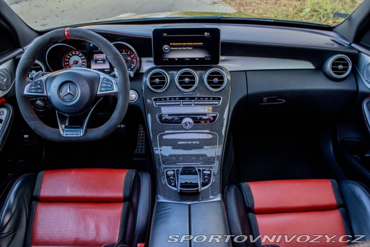 Mercedes-Benz C 63 S 4.0 V8-Biturbo / AJ 2015