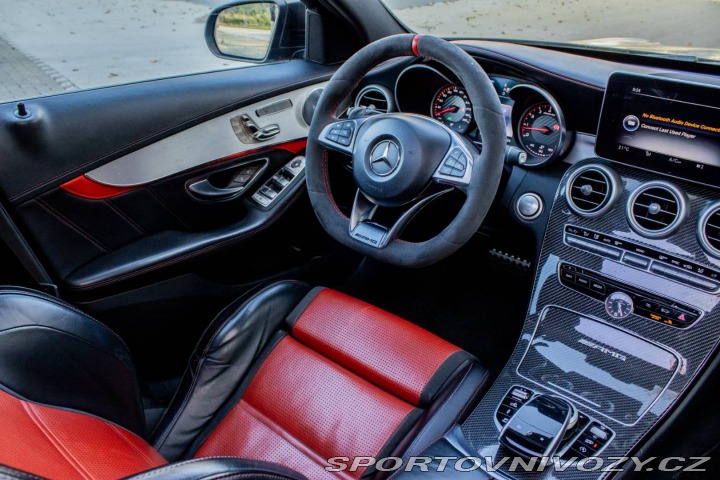 Mercedes-Benz C 63 S 4.0 V8-Biturbo / AJ 2015