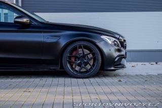 Mercedes-Benz C 63 S 4.0 V8-Biturbo / AJ 2015