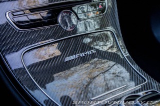 Mercedes-Benz C 63 S 4.0 V8-Biturbo / AJ 2015