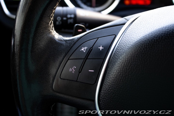 Alfa Romeo Giulietta 1.4 T MultiAir Distincti 2015