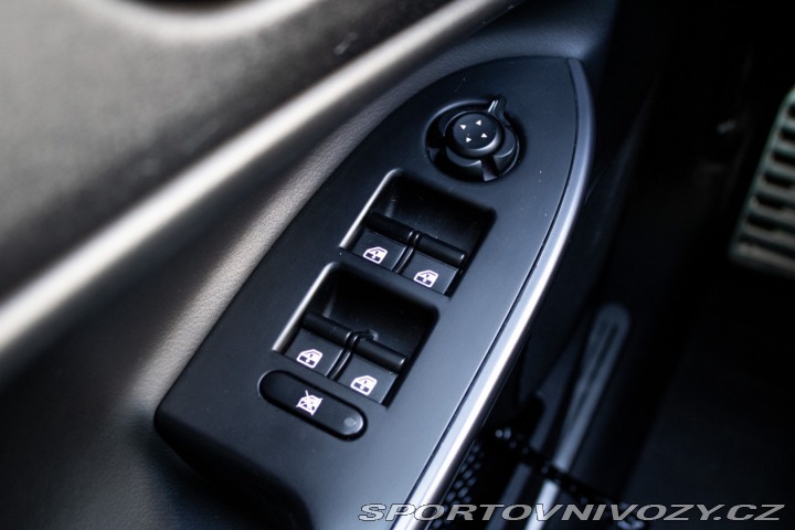 Alfa Romeo Giulietta 1.4 T MultiAir Distincti 2015