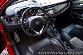 Alfa Romeo Giulietta 1.4 T MultiAir Distincti 2015