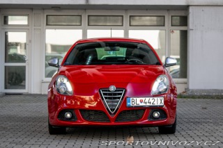 Alfa Romeo Giulietta 1.4 T MultiAir Distincti 2015
