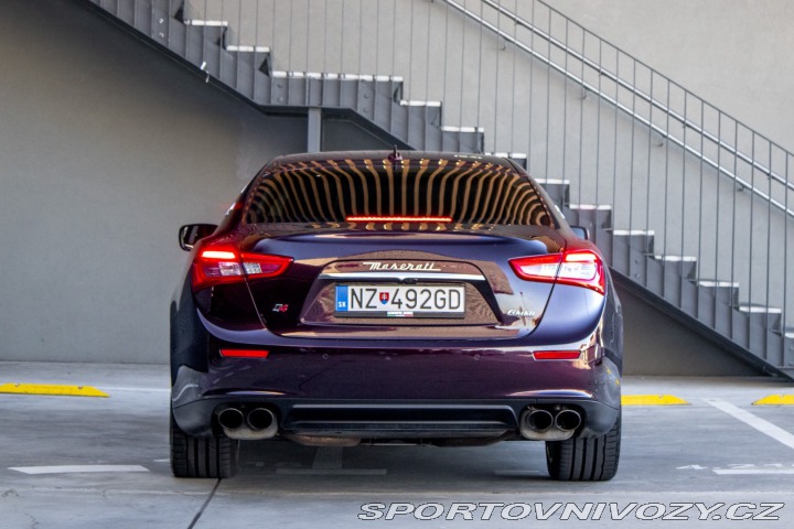 Maserati Ghibli S Q4 / AJ NA SPLÁTKY / P 2015
