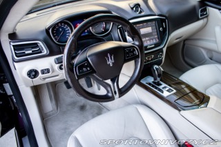 Maserati Ghibli S Q4 / AJ NA SPLÁTKY / P 2015