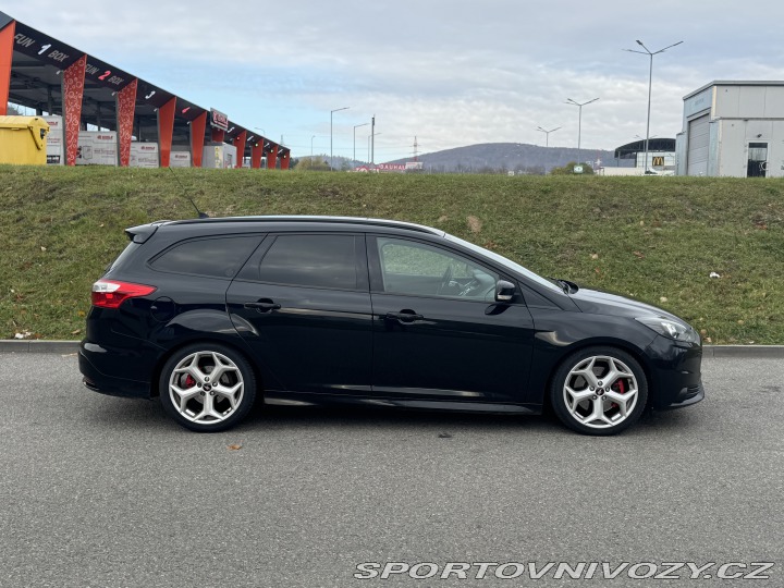 Ford Focus ST  2012