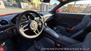 Porsche Cayman GT4 2023