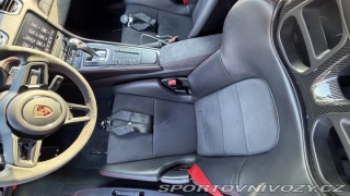 Porsche Cayman GT4 2023