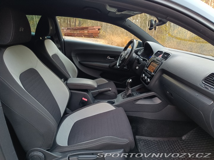 Volkswagen Scirocco R 265PS 2012