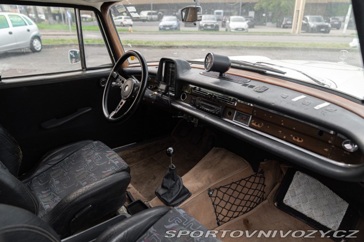 Mercedes-Benz S 220 S RALLY 1967