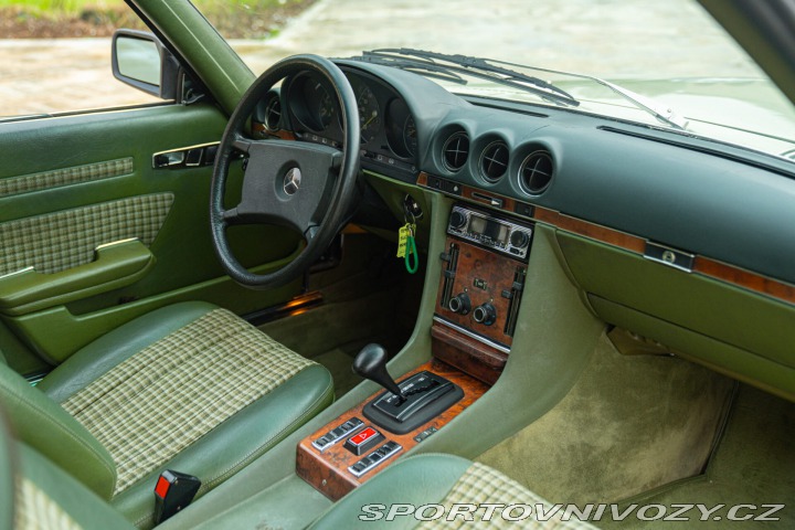 Mercedes-Benz SLC 500 1984