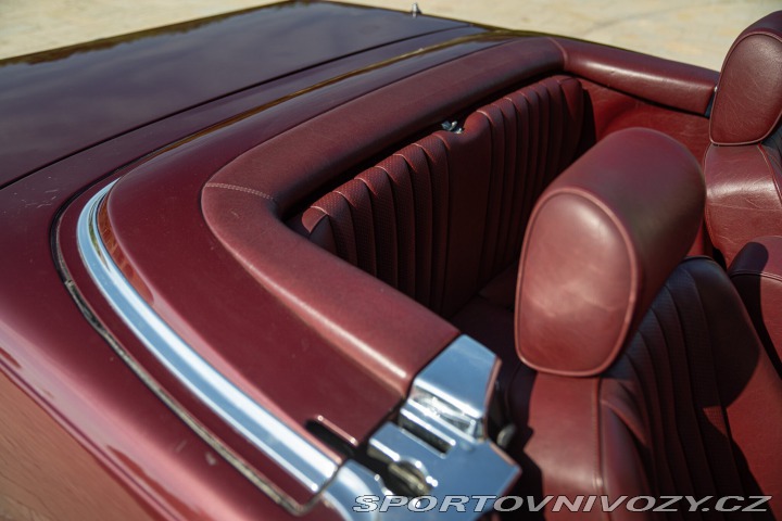 Mercedes-Benz SL 300 SL 1986