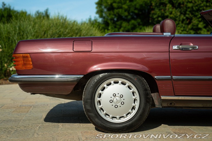 Mercedes-Benz SL 300 SL 1986