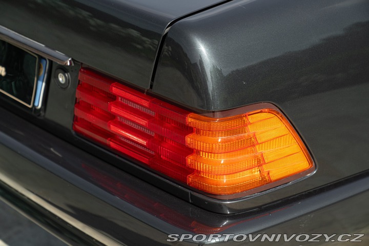 Mercedes-Benz SL 300 SL 1990