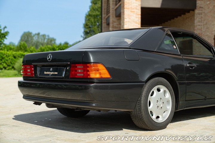 Mercedes-Benz SL 300 SL 1990
