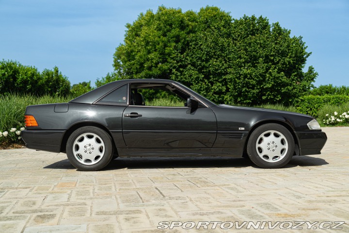 Mercedes-Benz SL 300 SL 1990