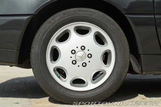 Mercedes-Benz SL 300 SL 1990