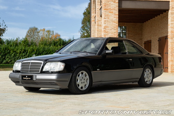 Mercedes-Benz C CE 200 Coupé 1990