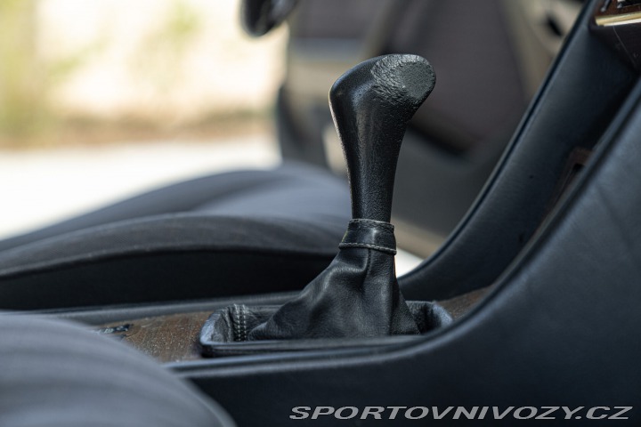 Mercedes-Benz C CE 200 Coupé 1990