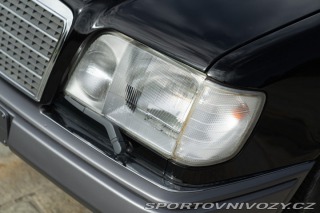 Mercedes-Benz C CE 200 Coupé 1990