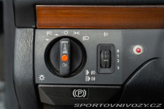 Mercedes-Benz C CE 200 Coupé 1990