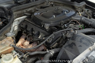 Mercedes-Benz C CE 200 Coupé 1990