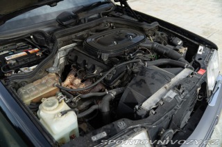 Mercedes-Benz C CE 200 Coupé 1990