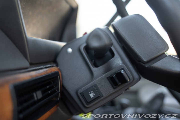 Ostatní značky Ostatní modely Land Rover RANGER ROVER CLASSIC TD 1992