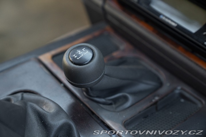 Ostatní značky Ostatní modely Land Rover RANGER ROVER CLASSIC TD 1992