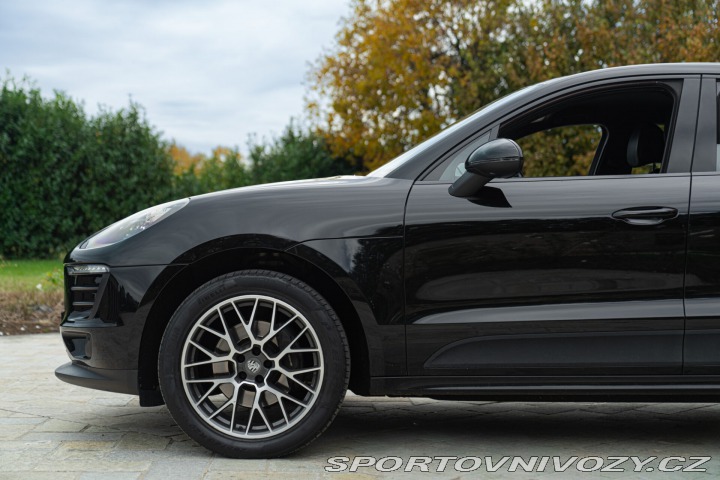 Porsche Macan 2016