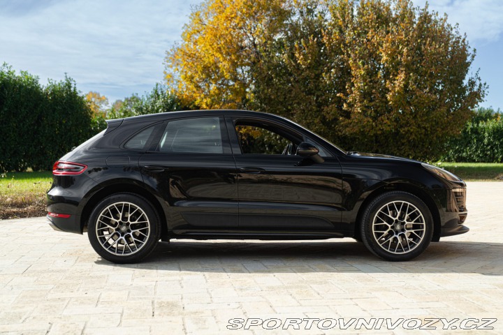 Porsche Macan 2016