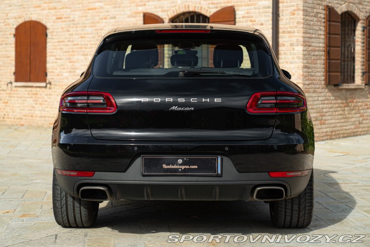 Porsche Macan 2016