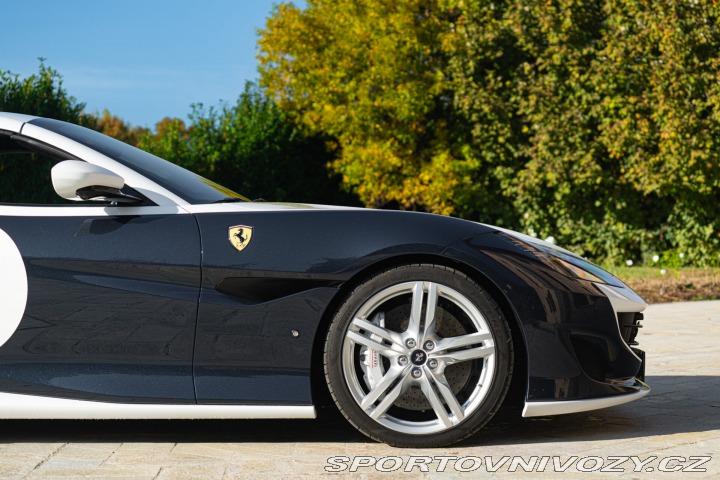 Ferrari Portofino TAILOR MADE 2020