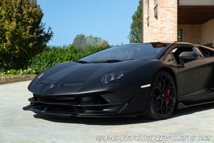 Lamborghini Aventador SVJ ROADSTER 2021