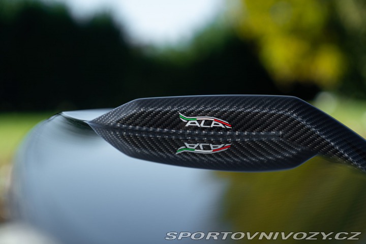 Lamborghini Aventador SVJ ROADSTER 2021