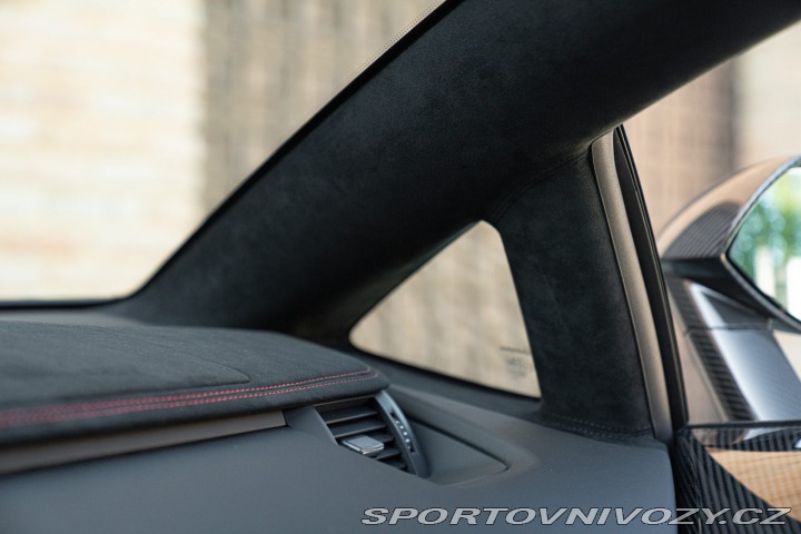 Lamborghini Aventador SVJ ROADSTER 2021