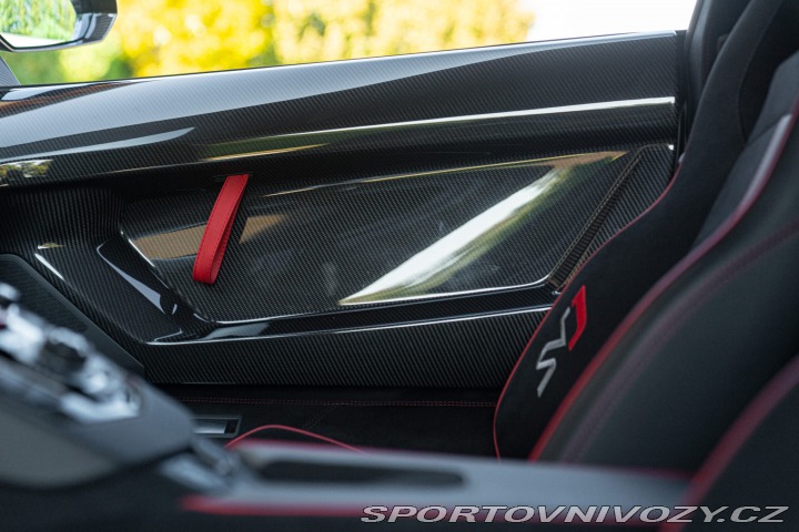 Lamborghini Aventador SVJ ROADSTER 2021