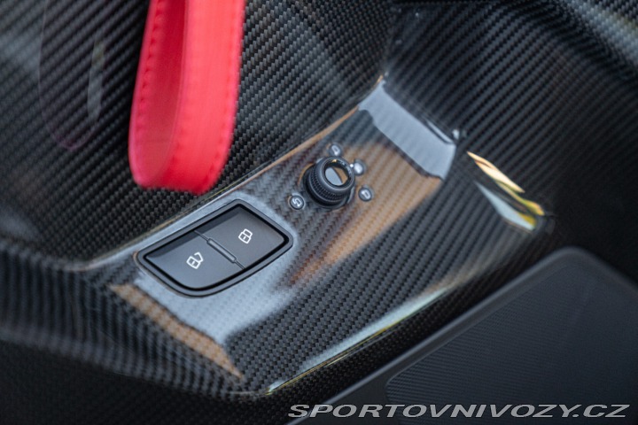 Lamborghini Aventador SVJ ROADSTER 2021