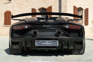 Lamborghini Aventador SVJ ROADSTER 2021