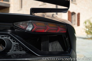 Lamborghini Aventador SVJ ROADSTER 2021