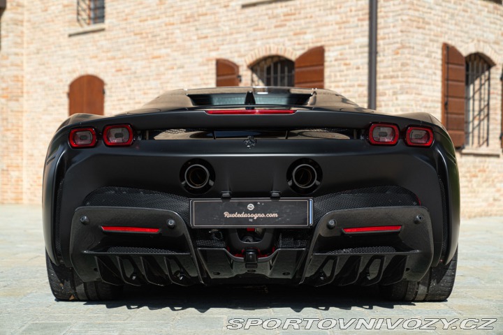Ferrari Ostatní modely SF 90 SPIDER 2022