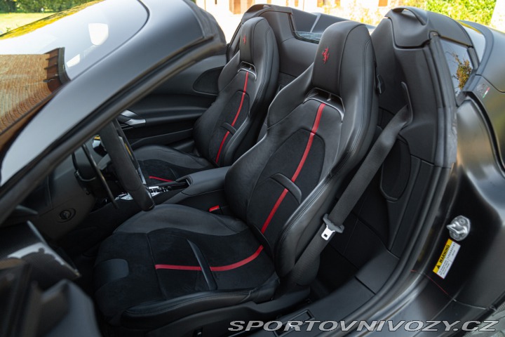 Ferrari SF90 SPIDER 2022