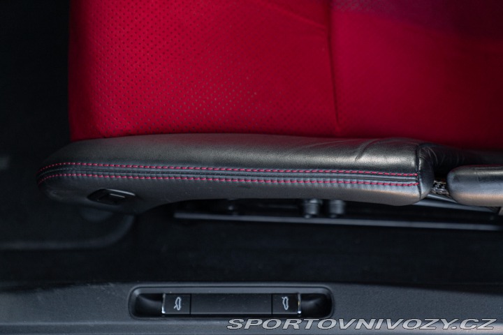 Porsche 718 SPYDER RS 2024