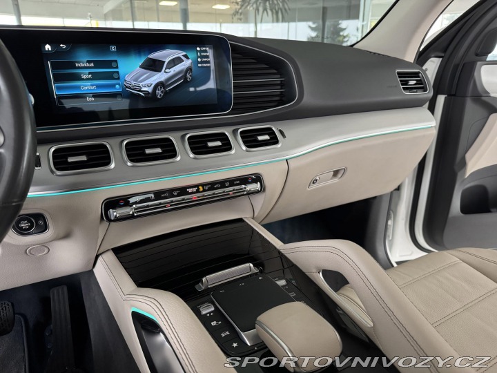 Mercedes-Benz Ostatní modely GLE 300d 4M*AMG*AirMatic*360K 2020