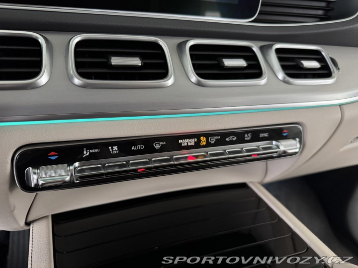 Mercedes-Benz Ostatní modely GLE 300d 4M*AMG*AirMatic*REZE 2020