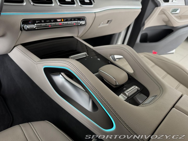 Mercedes-Benz Ostatní modely GLE 300d 4M*AMG*AirMatic*REZE 2020